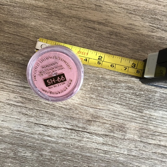 Amore Mio Cosmetics Shimmer Powder, Sh66, 2.5-Gram - Picture 1 of 4